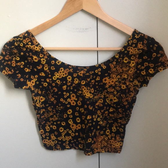 Floral crop tops - Picture 3 of 4